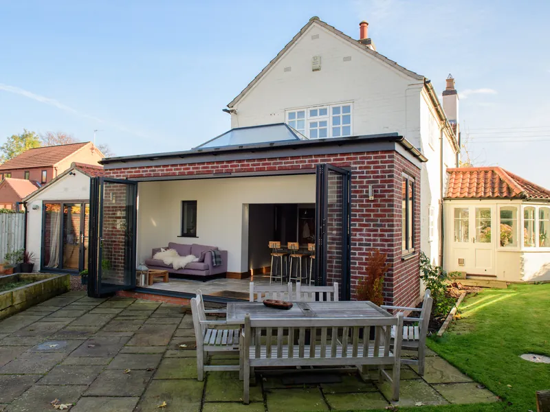 Bifold Fulham